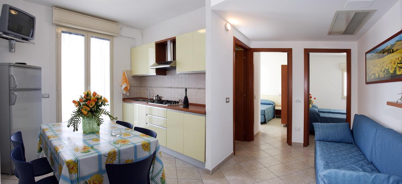 Residence Il Girasole 1 알바아드리안티카 외부 사진